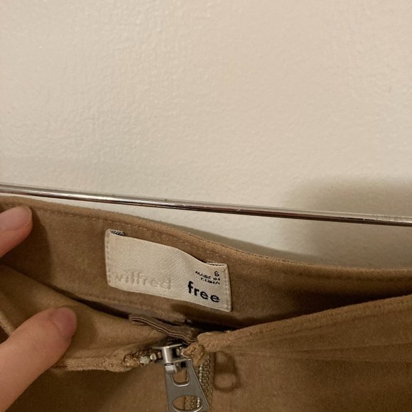 Wilfred faux suede zip-up skirt - Picture 2 of 3